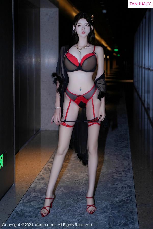   [XiuRen]高清写真图 2024.12.04 No.9544 果茶姐姐 美腿美臀第10张图片